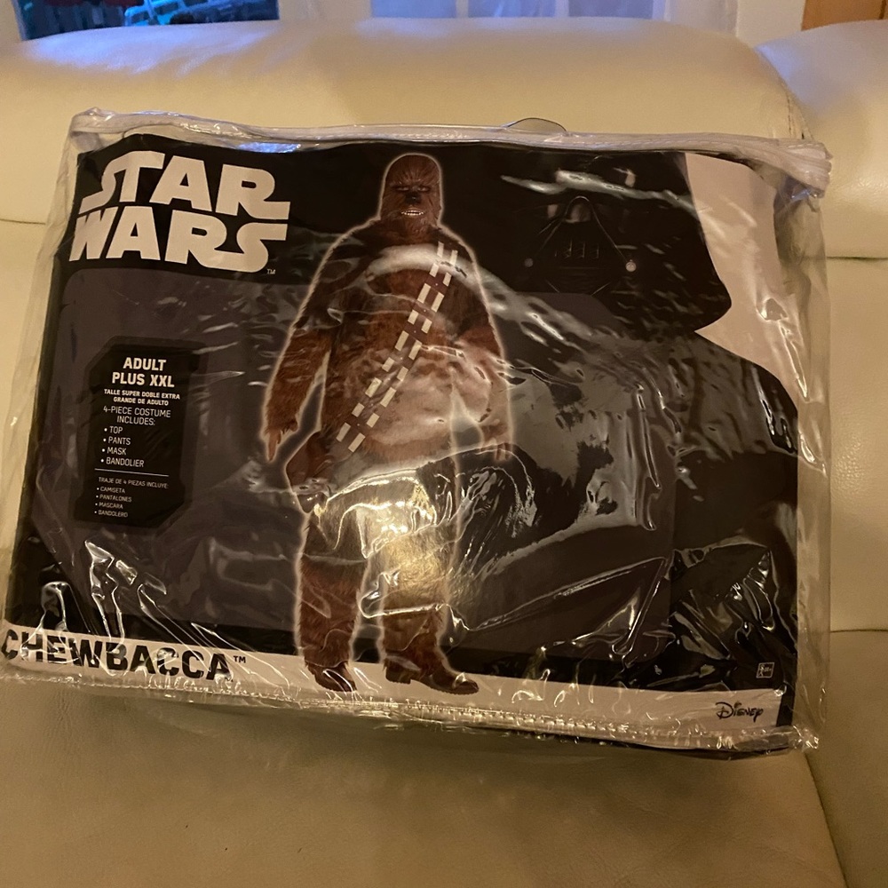 Adult XXL Chewbacca Costume (Star Wars) (Disney brand) *NEW*